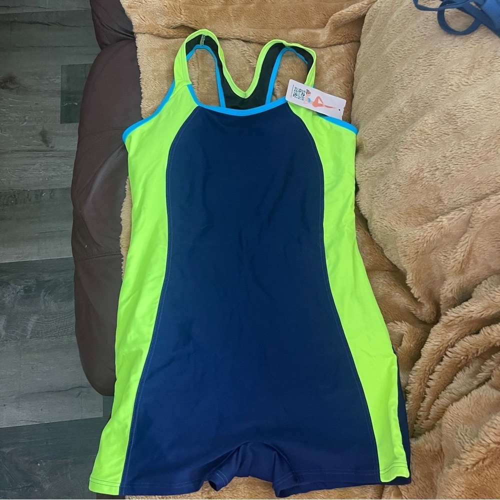 CHARMO BOYLEG ONE- PIECE SWIMWEAR